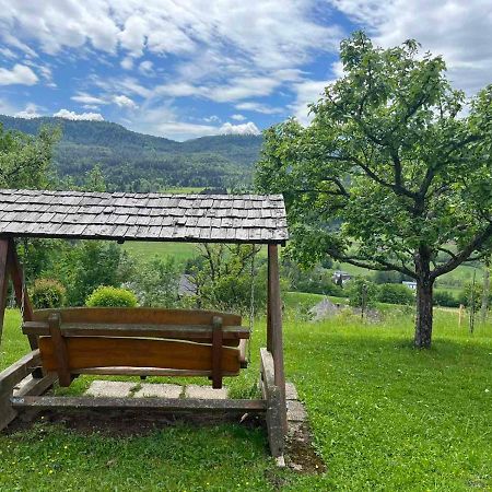 Charmantes Ferienhaus In Bester Lage Keutschach am See Buitenkant foto