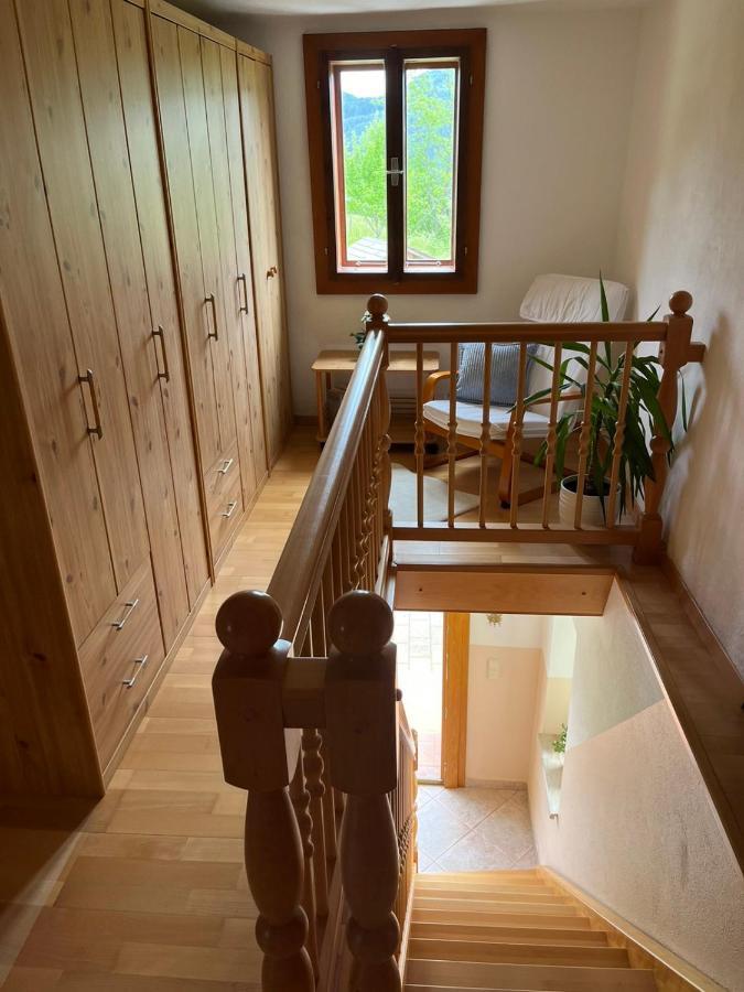 Charmantes Ferienhaus In Bester Lage Keutschach am See Buitenkant foto